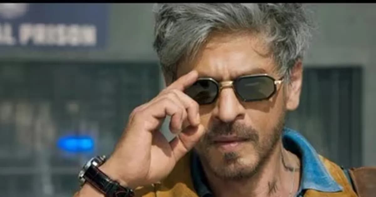 মুক্তির আগেই বাজিমাত, ‘কিং’ সিনেমার আয় ২৫০ কোটি