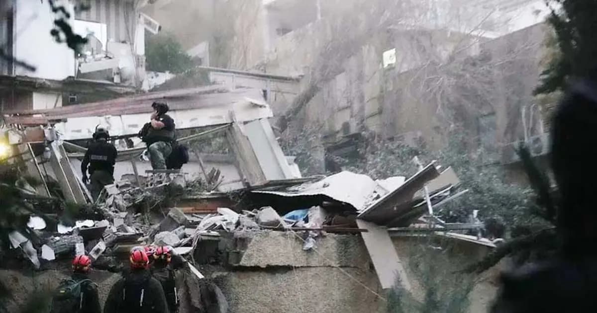 ইসরায়েলের আবাসিক ভবনে ইরানি ক্ষেপণাস্ত্রের আঘাত, নিহত ২