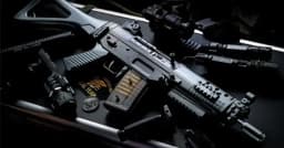 বৈশ্বিক যুদ্ধে রমরমা অস্ত্র ব্যবসা, কামালো ৬৭৯ বিলিয়ন ডলার