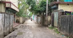 মৌলভীবাজারে নিতেশ্বর-গুমড়া সড়কের বেহাল দশা, দখলে সংকুচিত পথ