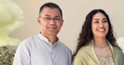 মেয়েকে নিয়ে ‘বনলতা এক্সপ্রেস’ দেখতে সিনেমা হলে প্রধানমন্ত্রী