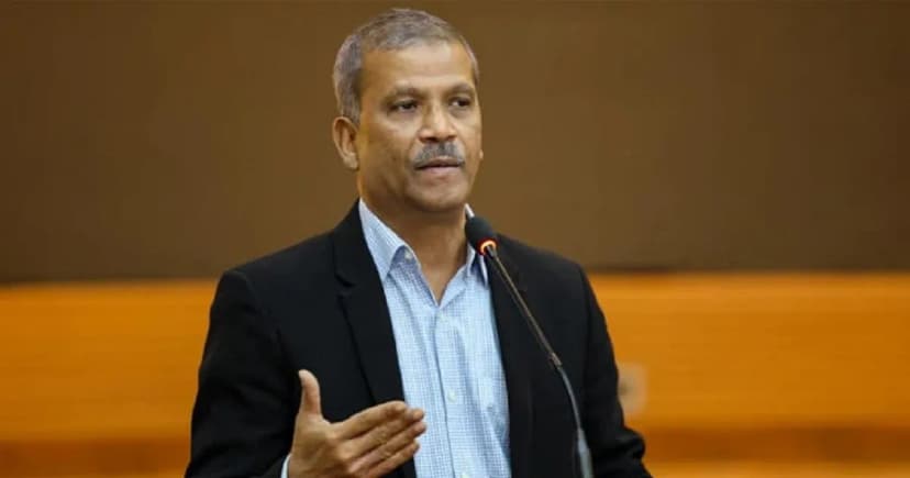 সমালোচকরা বুঝতে পারছেন, আইনগুলো ভালো ছিল: আসিফ নজরুল