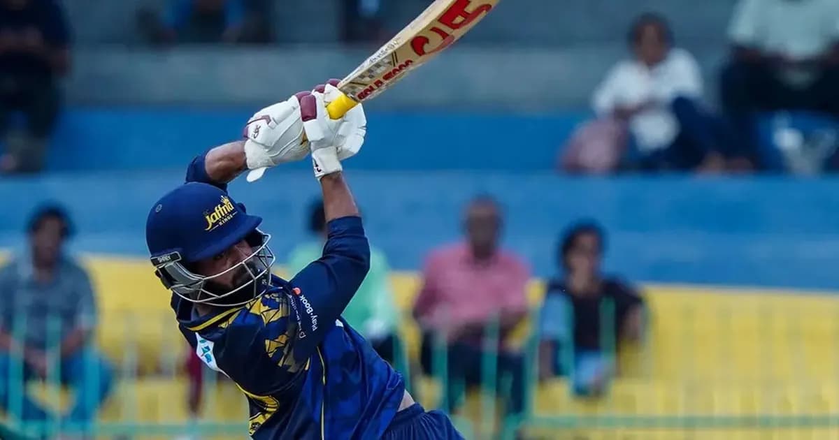 লঙ্কা প্রিমিয়ার লিগে টুর্নামেন্ট সেরা একাদশে তাওহীদ হৃদয়
