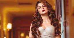 ইনজেকশন খুব ভয় লাগে: শ্রাবন্তী