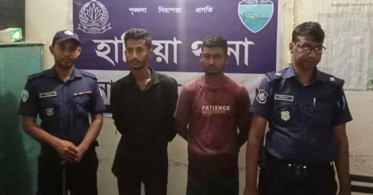 হাতিয়ায় চোরাই ডিজেলসহ দুই যুবক গ্রেফতার, উদ্ধার ১,৩৩০ লিটার