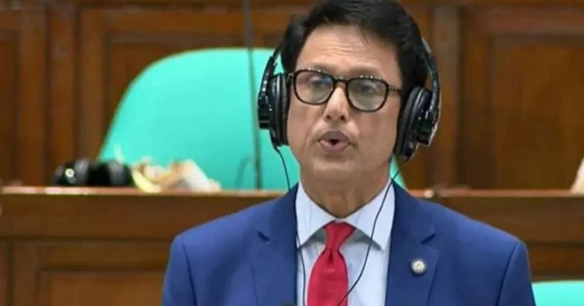 সংসদে ‘ব্যক্তিগত মন্তব্য’ নিয়ে দুঃখ প্রকাশ করলেন শিক্ষামন্ত্রী