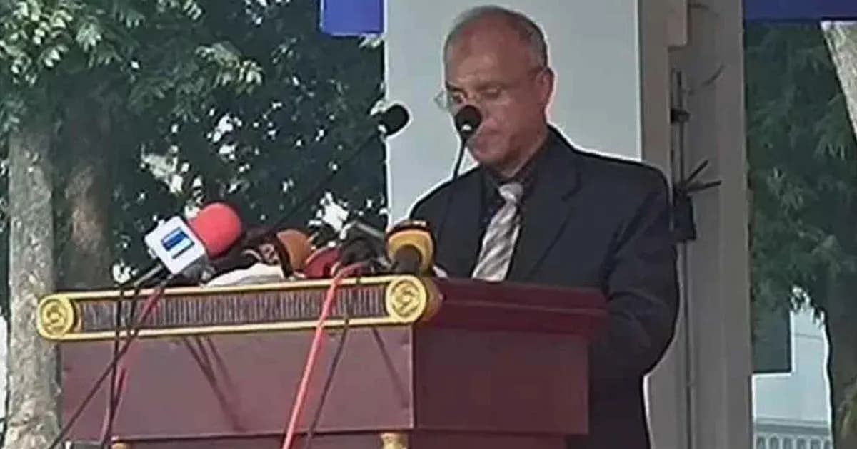 প্রার্থী বা এজেন্টদের দেওয়া খাবার খেতে পারবে না পুলিশ: স্বরাষ্ট্র উপদেষ্টা