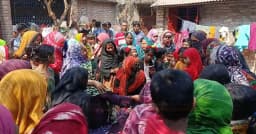 বাড়িতে রেখে ভোটকেন্দ্রে সবাই, অবহেলায় হারিয়ে গেল ছোট্ট হাসান