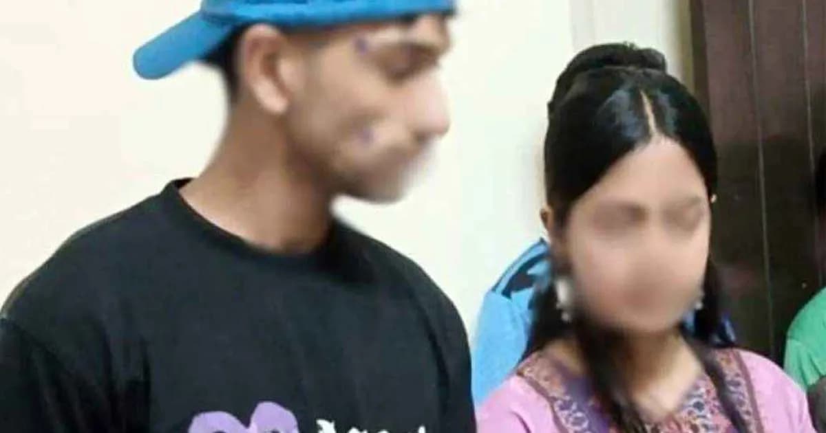 জাবিতে গিয়ে গাঁজা খাচ্ছিলেন অন্য বিশ্ববিদ্যালয়ের ২ ছাত্র-ছাত্রী, অতঃপর...