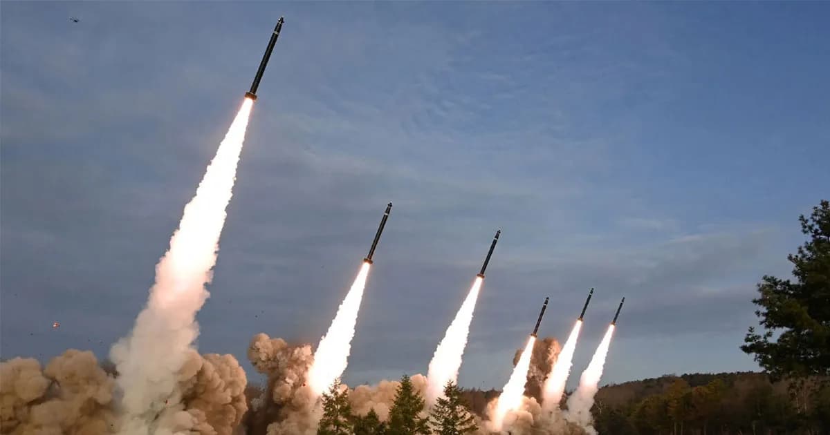 ইসরায়েলে কয়েক মিনিটের ব্যবধানে দুই দফা মিসাইল ছুড়ল ইরান