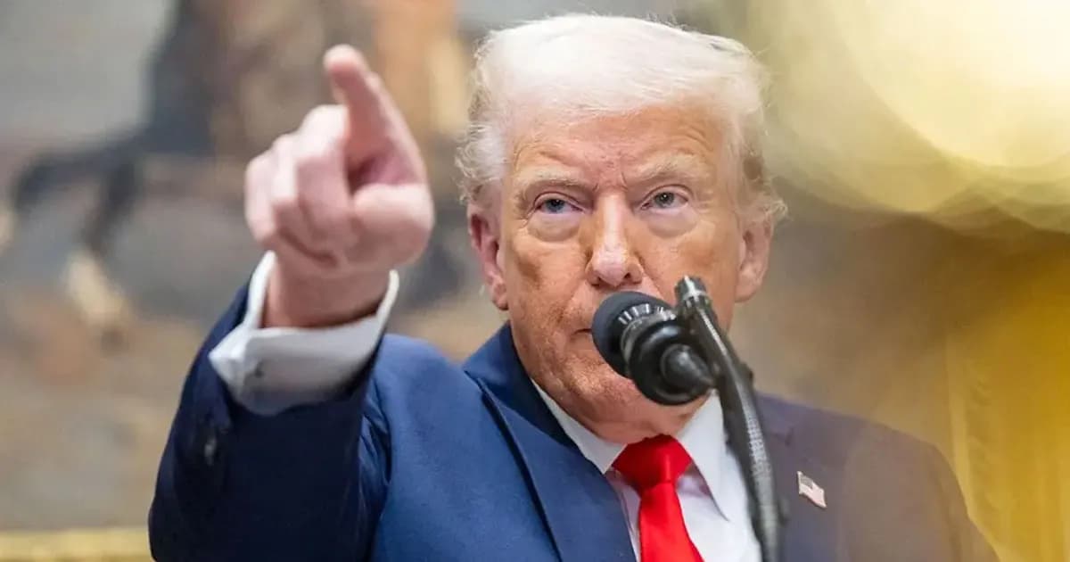 হরমুজে টোল ইস্যুতে ইরানকে ট্রাম্পের হুঁশিয়ারি