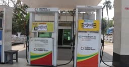 পেট্রোল পাম্প বন্ধের কোনো সুযোগ নেই, সরবরাহ কমে বাড়ছে চাপ