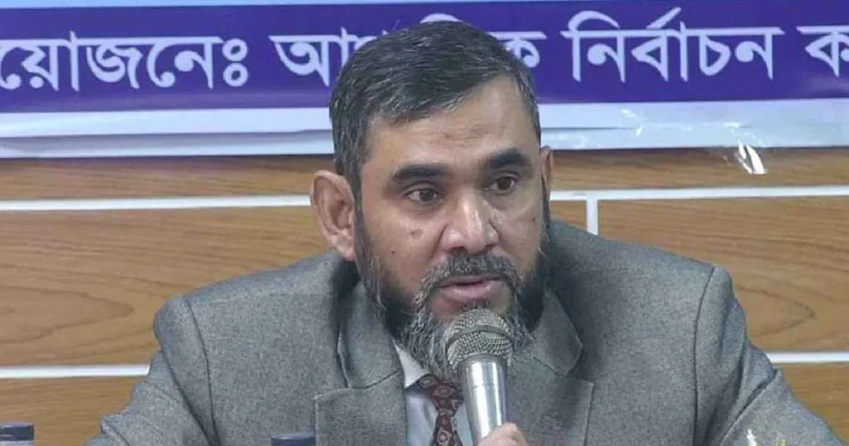 সংসদ নির্বাচনের আগে অবৈধ অস্ত্র উদ্ধার জরুরি: ইসি সানাউল্লাহ