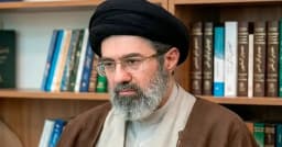 হামলায় গুরুতর দগ্ধ মোজতবা খামেনি, লাগতে পারে প্লাস্টিক সার্জারি