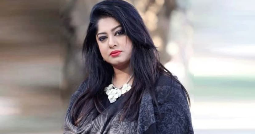 ‘কন্ট্র্যাক্ট ম্যারেজ’ দিয়ে ফিরছেন মৌসুমী