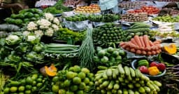 কাঁচাবাজারে স্বস্তি : লেবু ছাড়া কমেছে প্রায় সব সবজির দাম