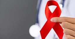 এক বছরে ১৩ লাখ মানুষ নতুন করে এইচআইভি–সংক্রমিত
