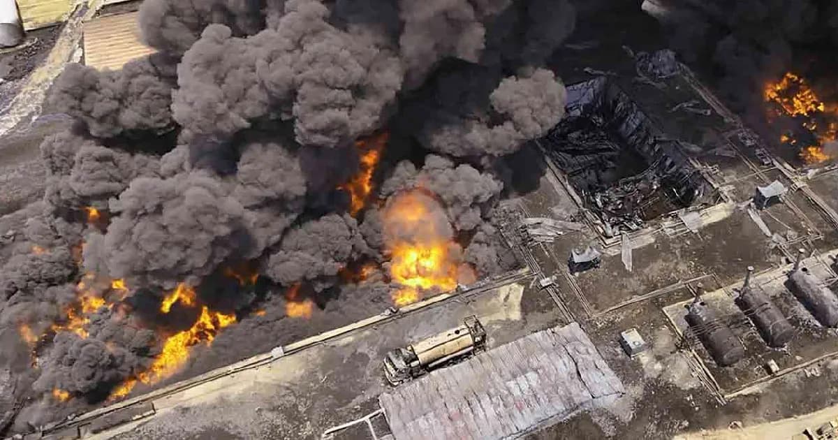 সৌদি, কাতার ও আমিরাতের তেল ও গ্যাস স্থাপনা ছাড়ার নির্দেশ ইরানের