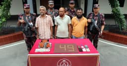 যশোরে সাড়ে ৬ কোটি টাকার স্বর্ণসহ ৩ পাচারকারী আটক