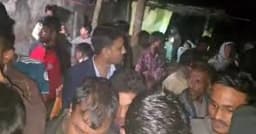 ভোট দেওয়ায় স্ত্রীকে তালাক দিলেন স্বেচ্ছাসেবক লীগ নেতা