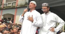 প্যারোলে মুক্তি পেয়ে বাবার জানাজায় অঝোরে কাঁদলেন সাবেক এমপি