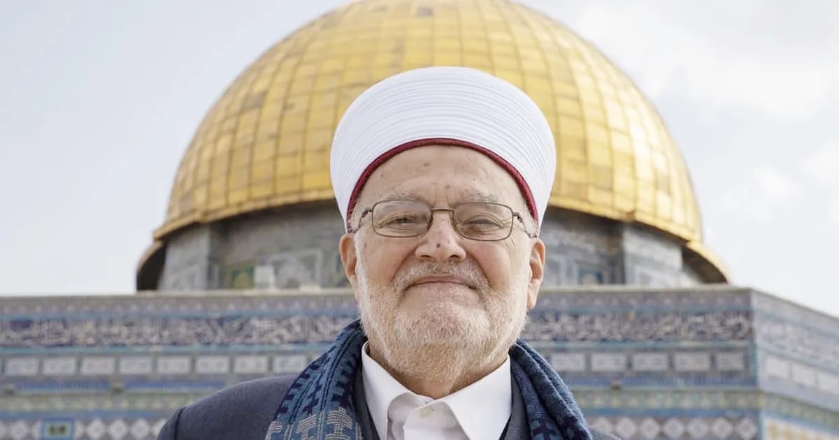 আল আকসা মসজিদের খতিবের বিচার শুরু করছে ইসরায়েল