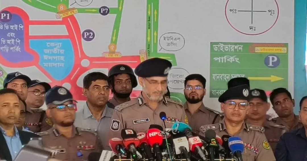 রাজধানীতে ১৭২০ ঈদ জামাত, কঠোর নিরাপত্তা ব্যবস্থায় ডিএমপি
