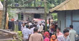 পুকুরে গোসলে নেমে একই পরিবারের তিনজনের মৃত্যু