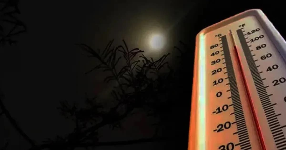 রাতে ঢাকায় বৃষ্টির সম্ভাবনা নেই, তাপমাত্রাও থাকবে অপরিবর্তিত