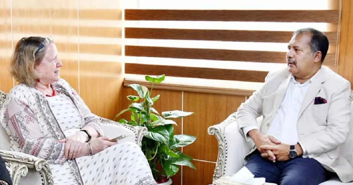 অপতথ্য প্রতিরোধে ইউনেস্কোর সহযোগিতা চাইলেন তথ্যমন্ত্রী