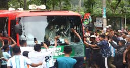 সড়কপথে মৌলভীবাজারের উদ্দেশে রওনা হয়েছেন প্রধানমন্ত্রী