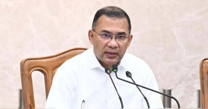 টানা তৃতীয় শনিবার ছুটির দিনে অফিসে প্রধানমন্ত্রী তারেক রহমান