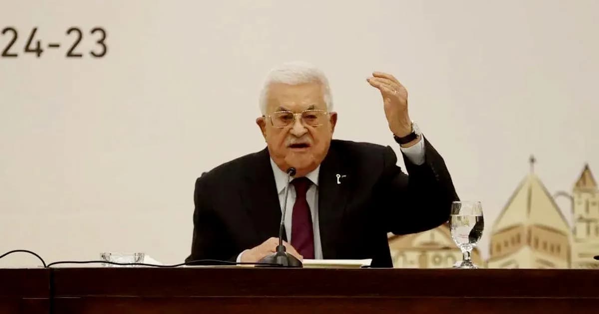ফিলিস্তিনের প্রেসিডেন্ট নিজের উত্তরসূরীর নাম ঘোষণা করলেন