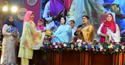 জনসেবামুখী বাহিনী গড়ার অঙ্গীকারে শেষ হলো পুলিশ সপ্তাহ