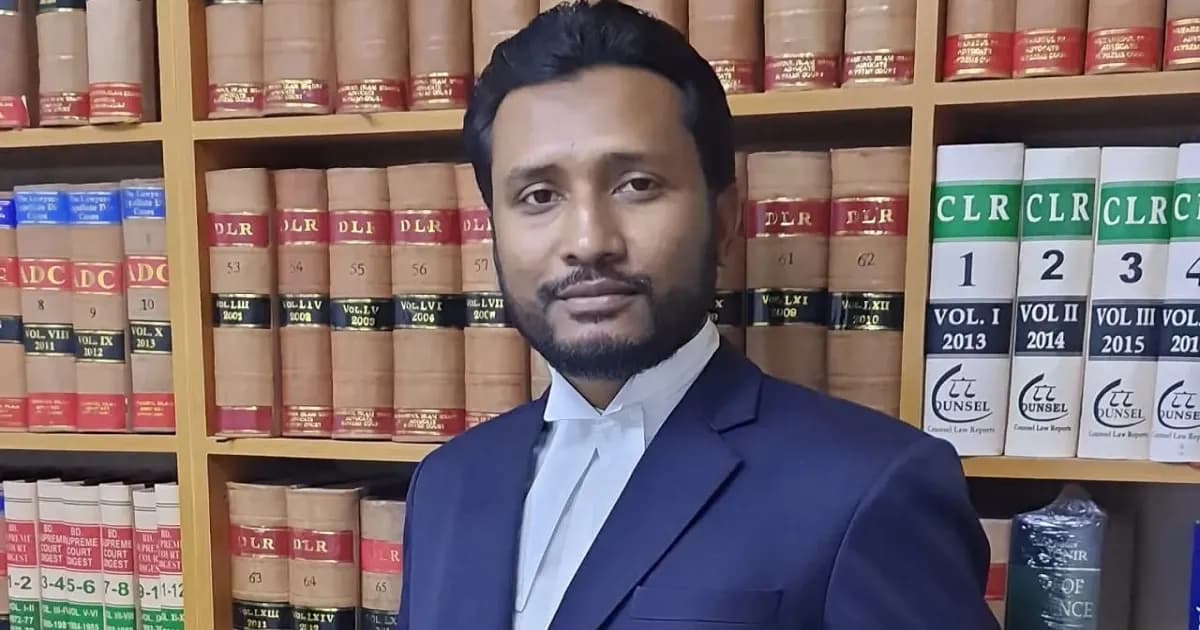 সহকারী অ্যাটর্নি জেনারেল পদ থেকে পদত্যাগ করলেন এনসিপি নেতা