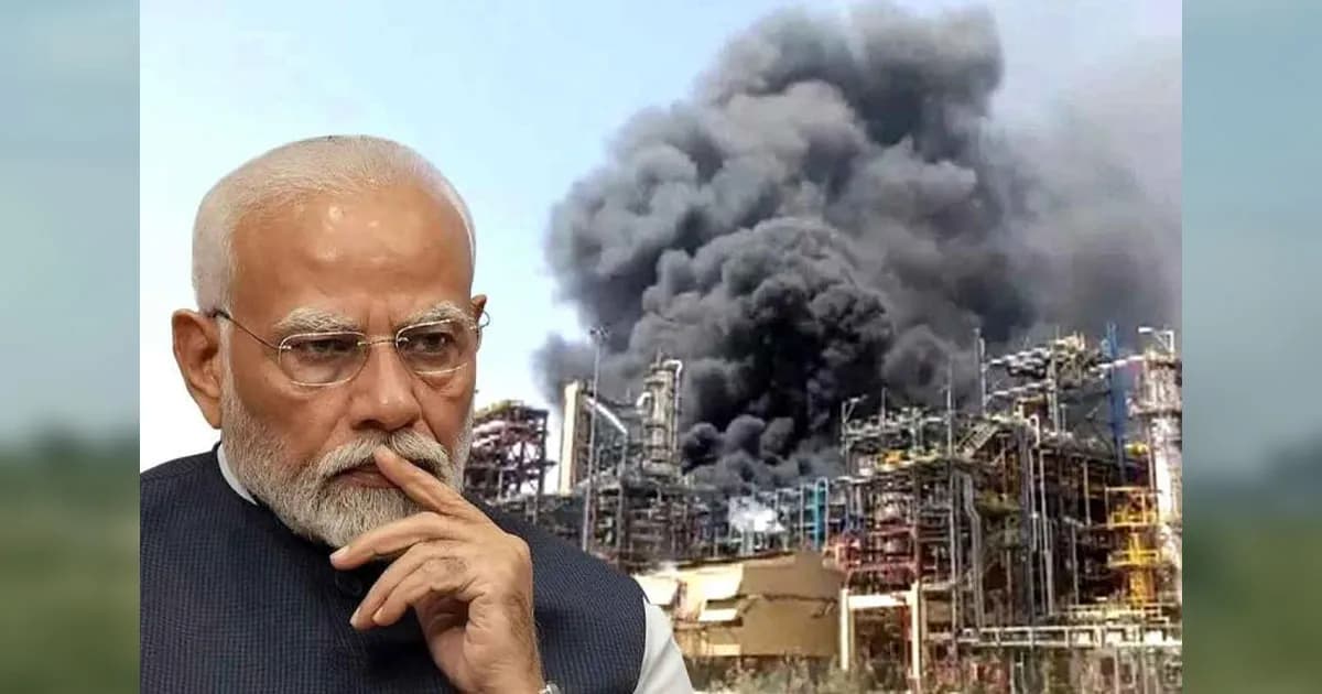 মোদির উদ্বোধনের আগের দিনই রাজস্থানের তেল শোধনাগারে আগুন