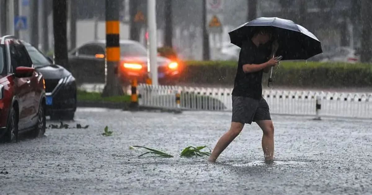 আঘাত হেনেছে ঘূর্ণিঝড় মাতমো, উপকূলীয় এলাকা প্লাবিত