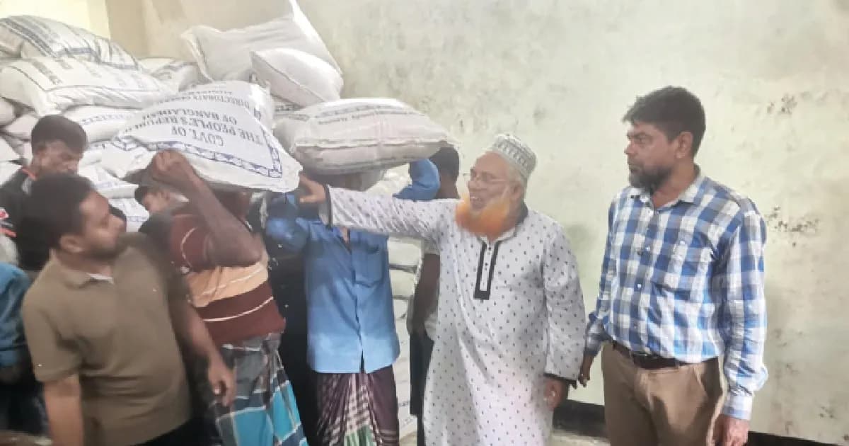 চাঁদপুরে ৪৫ হাজার জেলেকে খাদ্য সহায়তা প্রদান