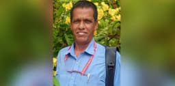 ৫৯ বছরে অনার্স পাস, বয়সকে হার মানালেন বেলায়েত শেখ