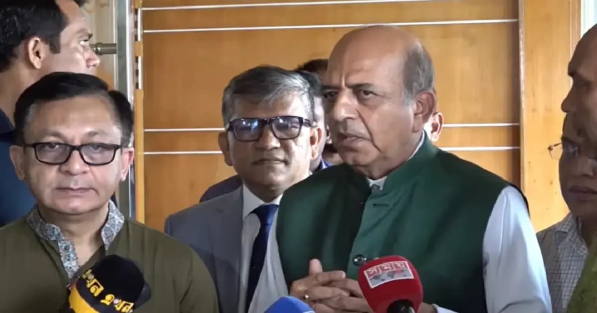 রাজনৈতিক টানাপোড়েনেও বাংলাদেশ-ভারত অর্থনীতি এগোবে: দীনেশ ত্রিবেদী