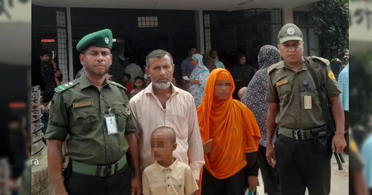 পঞ্চগড়ে আনসারের তৎপরতায় হারিয়ে যাওয়া শিশু উদ্ধার