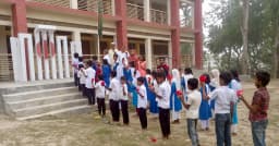 সিরাজগঞ্জের ১০৫৬ বিদ্যালয়ে নেই প্রধান শিক্ষক