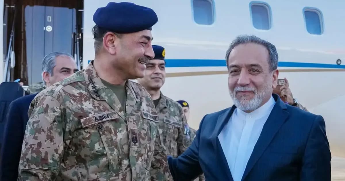 পাকিস্তান সেনাপ্রধান-পররাষ্ট্রমন্ত্রীর সঙ্গে আরাগচির ফোনালাপ