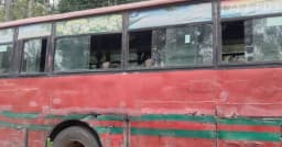 ‘লক্কর-ঝক্কর’ বিআরটিসি বাসে বেরোবি শিক্ষার্থীদের ভোগান্তি