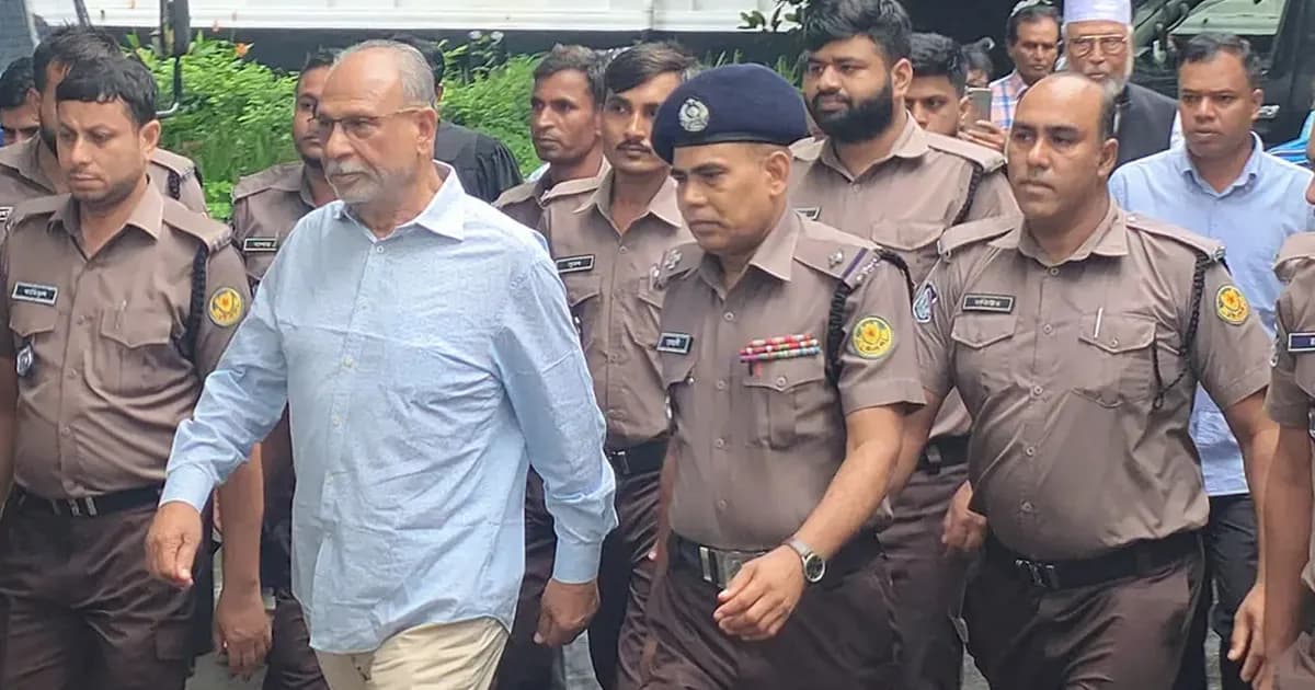 আদালতকে বলতে চাইলাম ফাঁসি দিয়ে দেন, প্রস্তুত আছি: লতিফ সিদ্দিকী