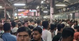 লাইনচ্যুত কনটেইনার, ট্রেনের শিডিউলে ভয়াবহ বিপর্যয়