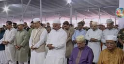 জাতীয় ঈদগাহে ঈদের প্রধান জামাতে নামাজ আদায় করলেন রাষ্ট্রপতি ও প্রধানমন্ত্রী