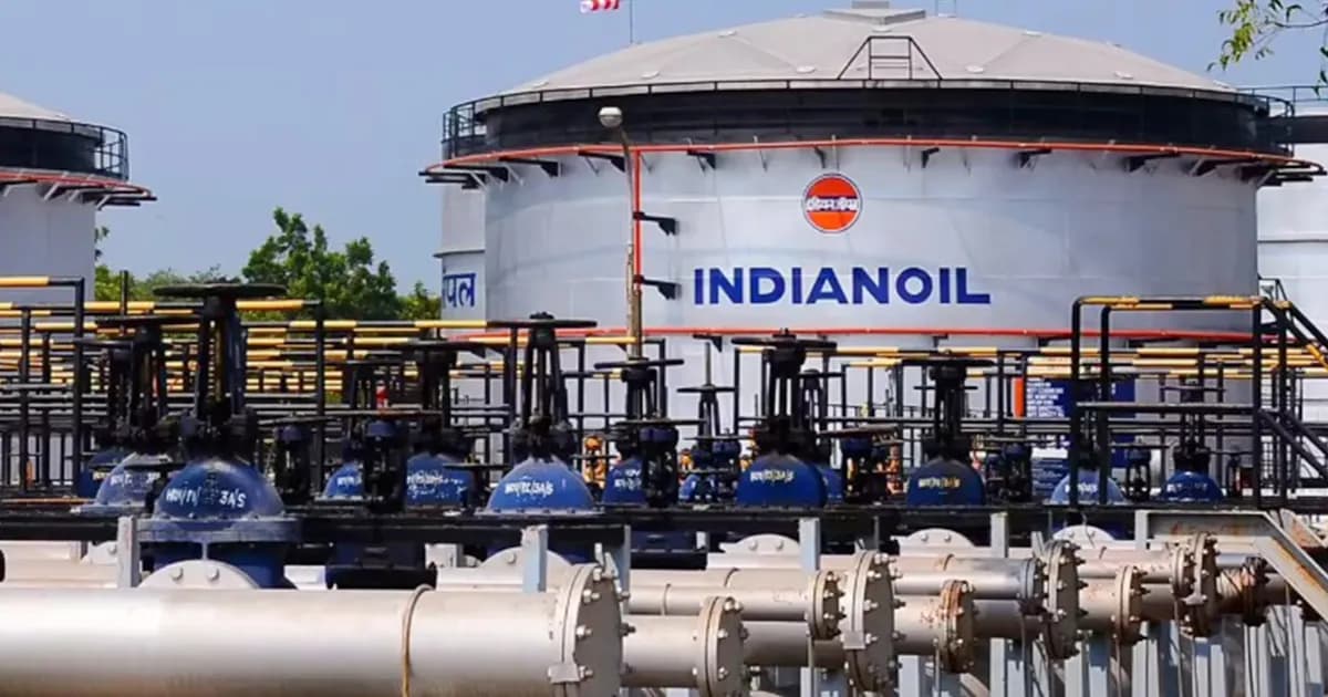 রাশিয়ার তেল কেনা বন্ধ করলো ভারতের রাষ্ট্রীয় কোম্পানি