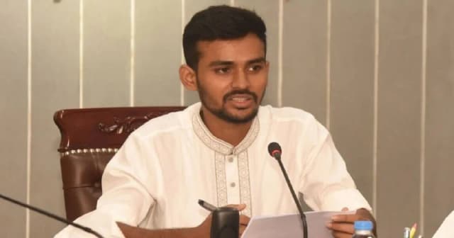 জুলাই যোদ্ধা ও শহীদ পরিবারের কর্মসংস্থানের সহযোগিতা করা হবে: আসিফ মাহমুদ