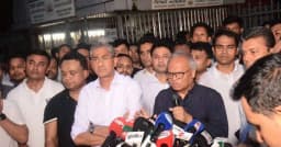 সাম্প্রতিক অগ্নিসংযোগ-বোমা হামলা গভীর ষড়যন্ত্রের অংশ: রিজভী
